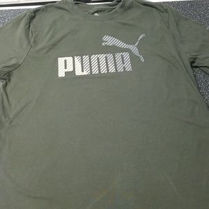 Men's puma tshirt M.